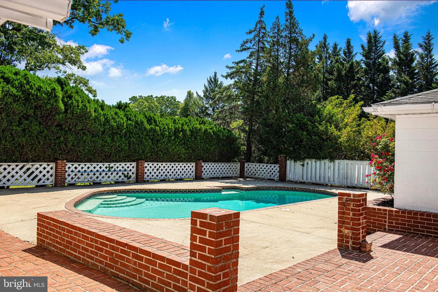 8724 Littlewood Road photo 22