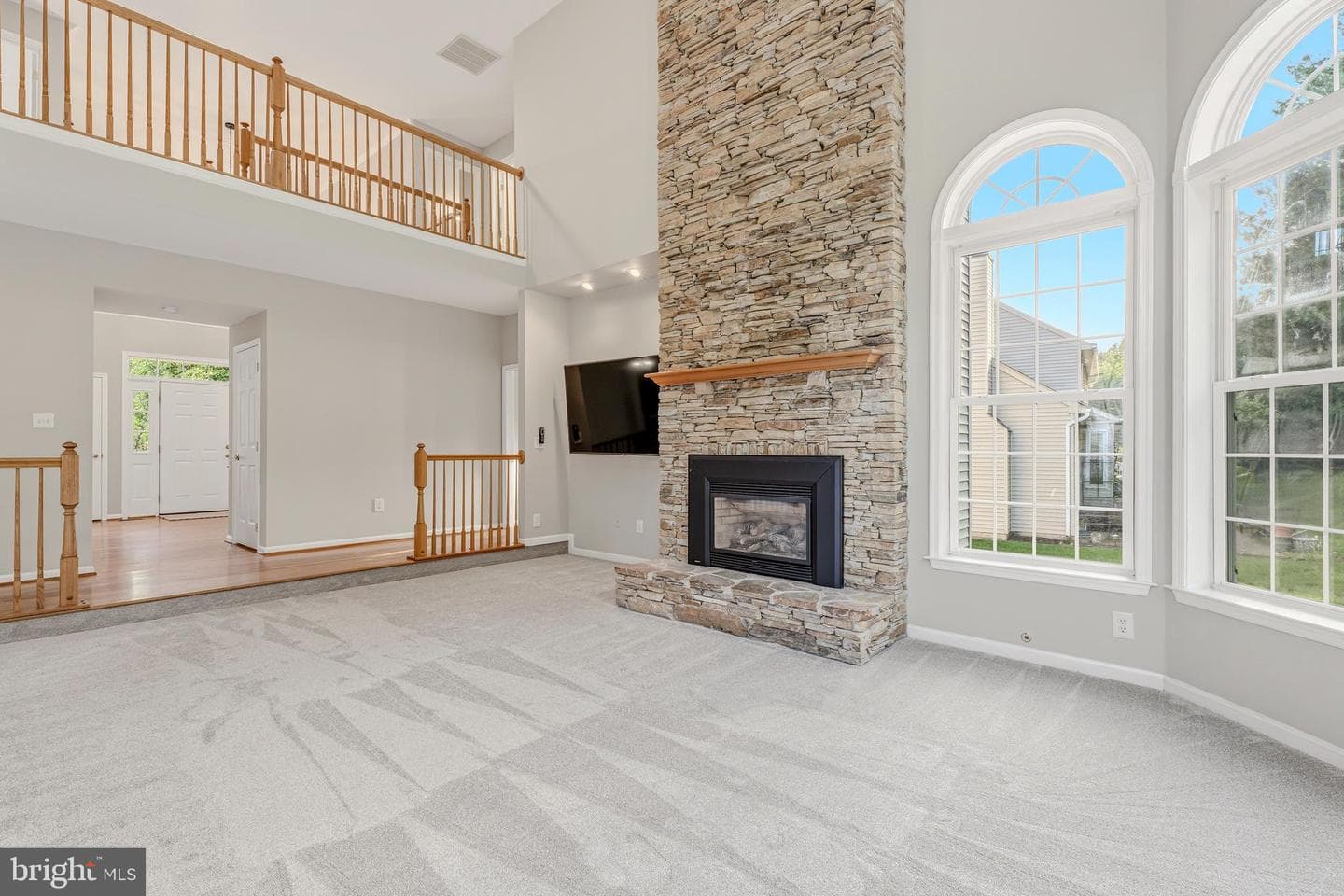 624 Oak Farm Court photo 16