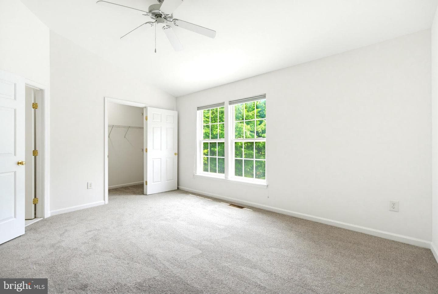 5002 Strawbridge Terrace #5002 photo 31