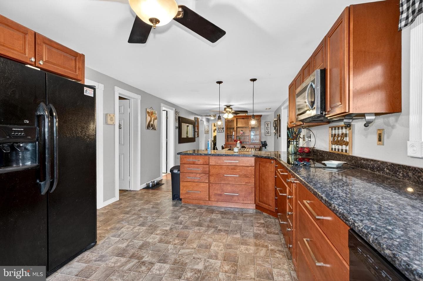 7541 Old Battle Grove Road photo 8