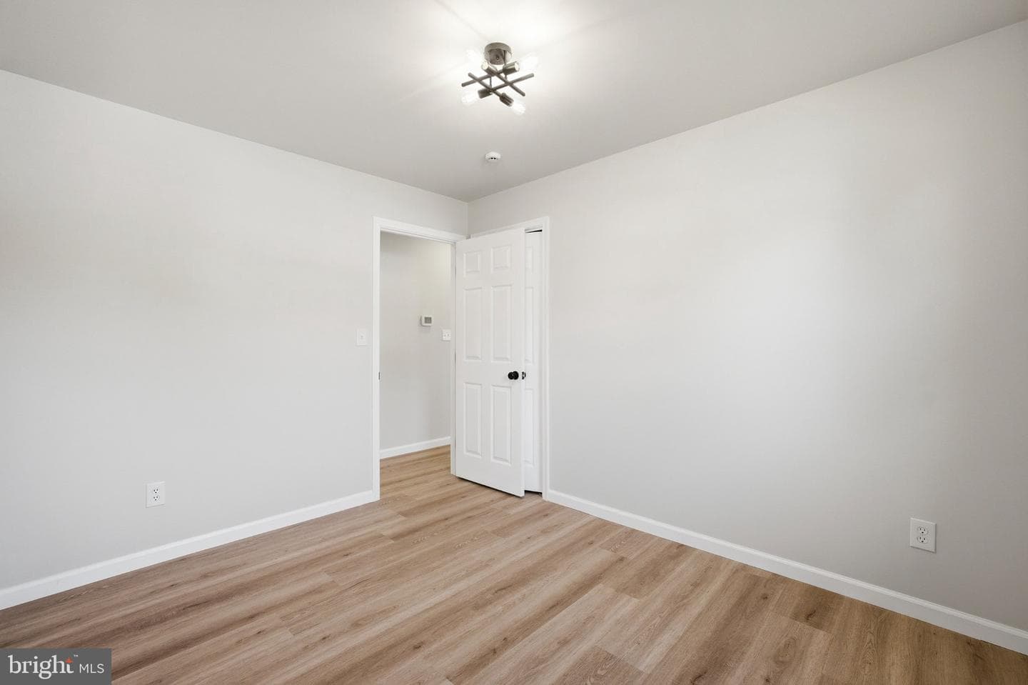813 Branford Circle photo 17