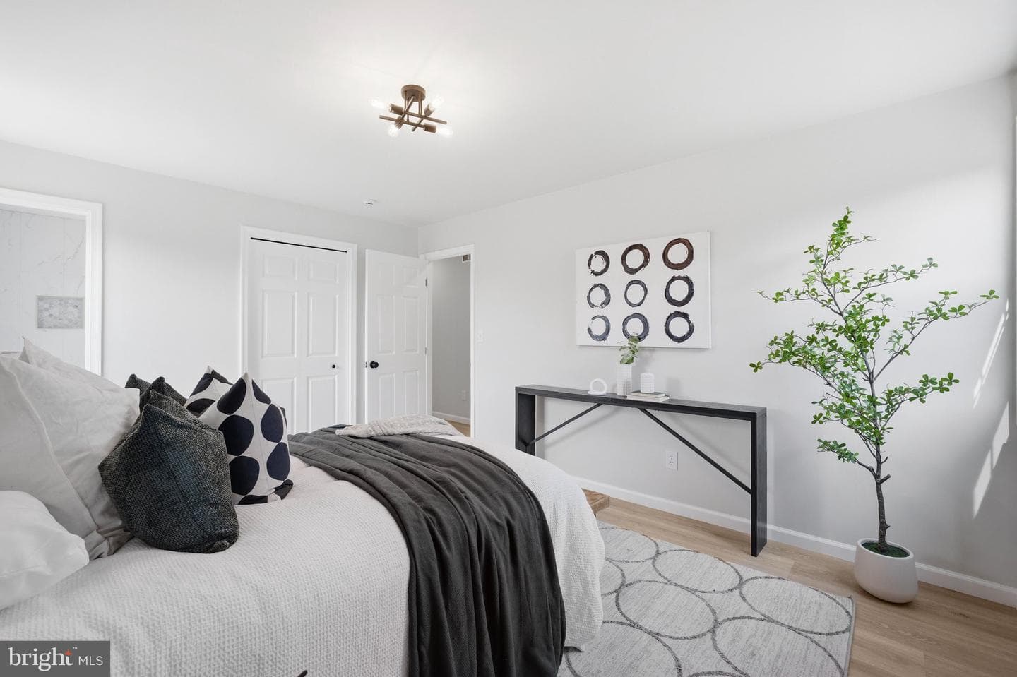 813 Branford Circle photo 20