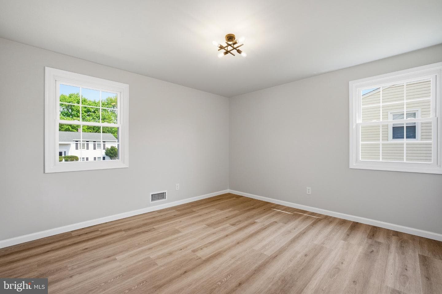 813 Branford Circle photo 24