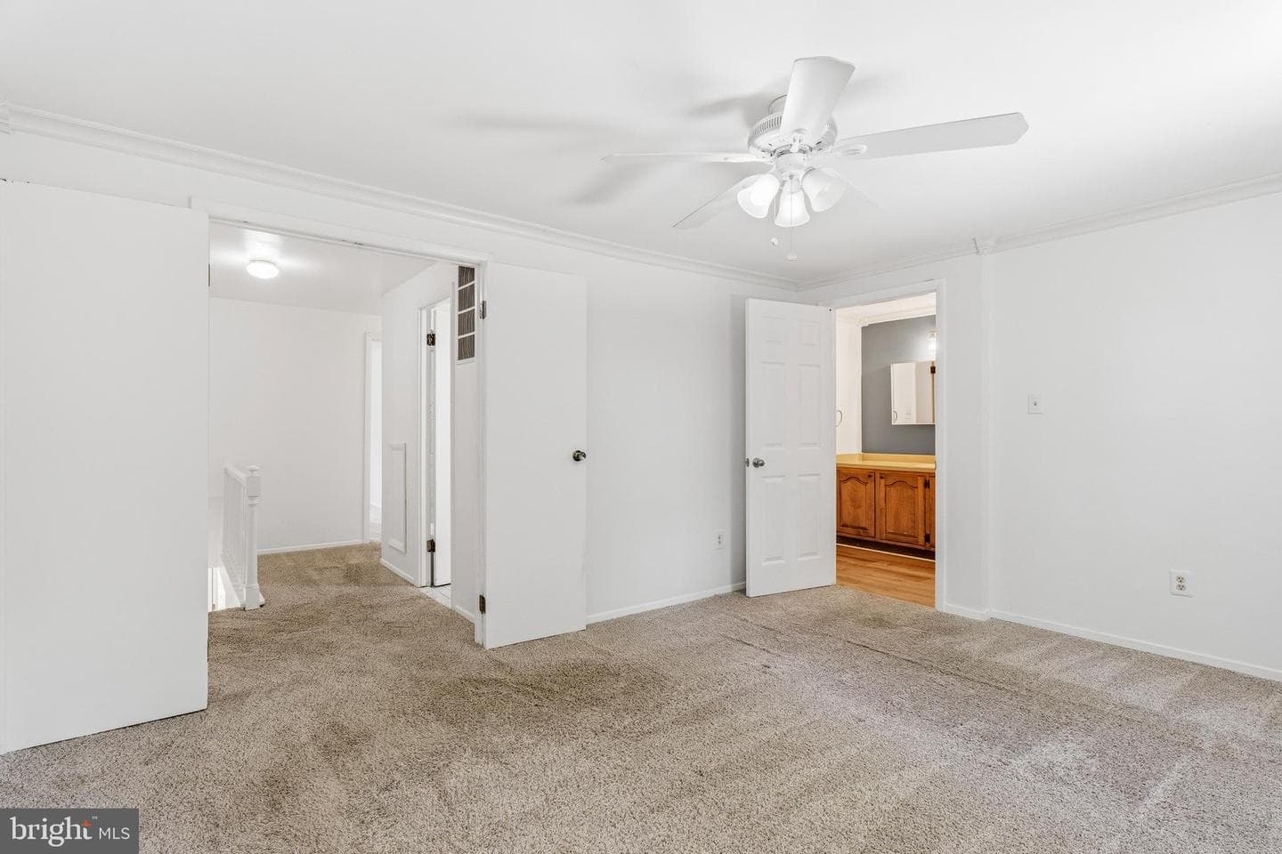 27 Warren Comn photo 23