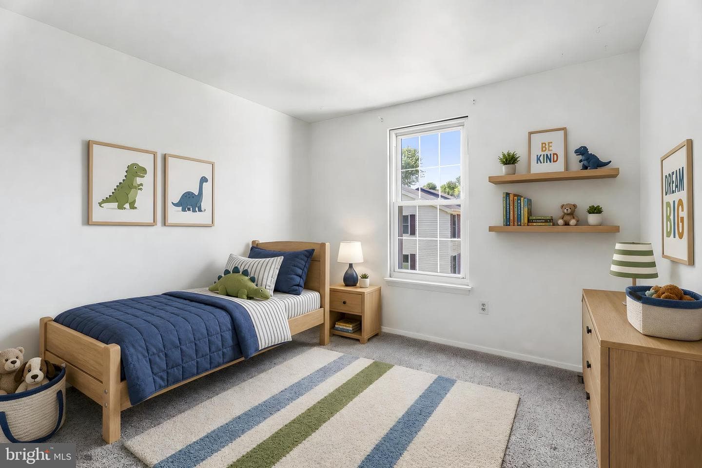 27 Warren Comn photo 28