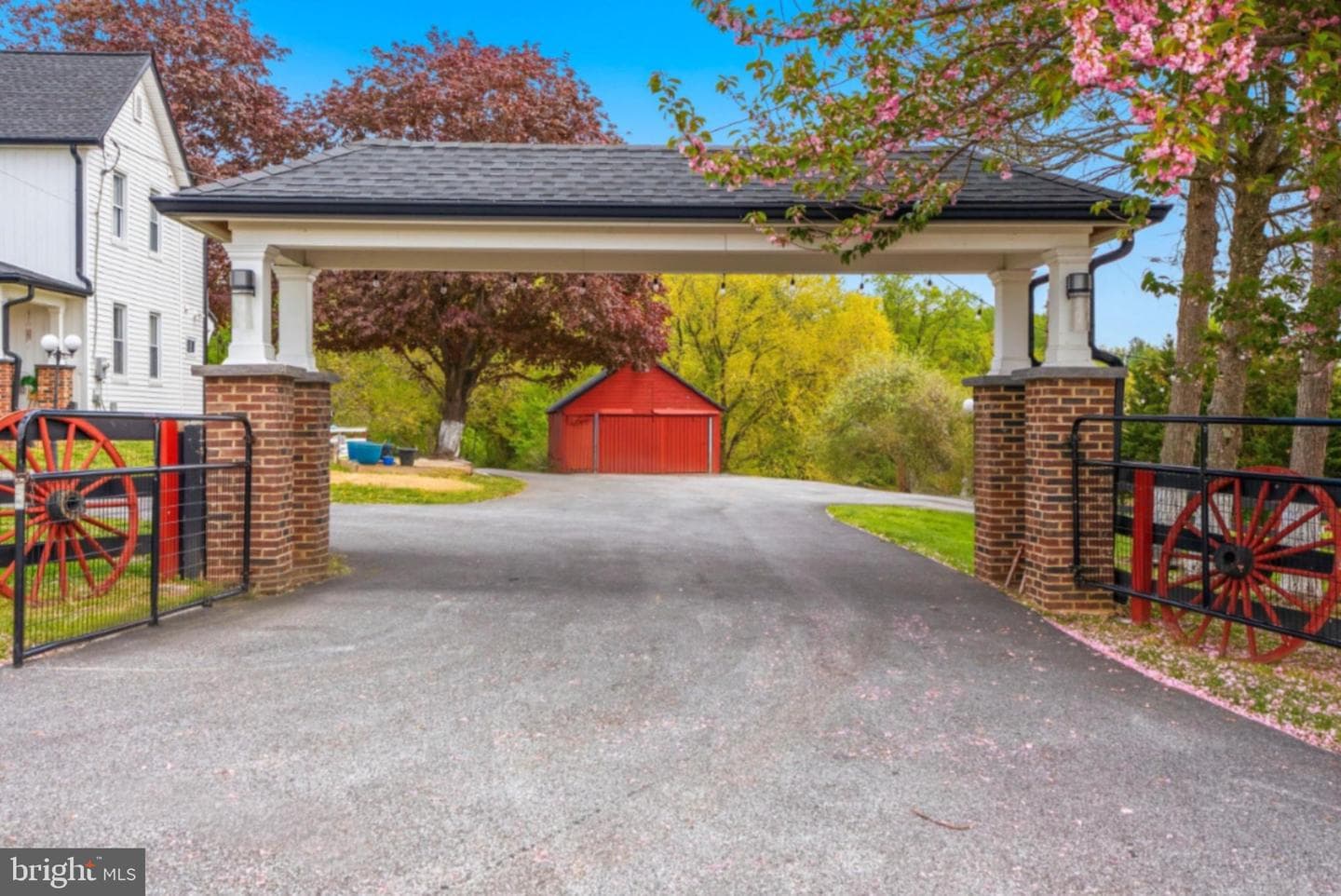 3524 Blenheim Road photo 12