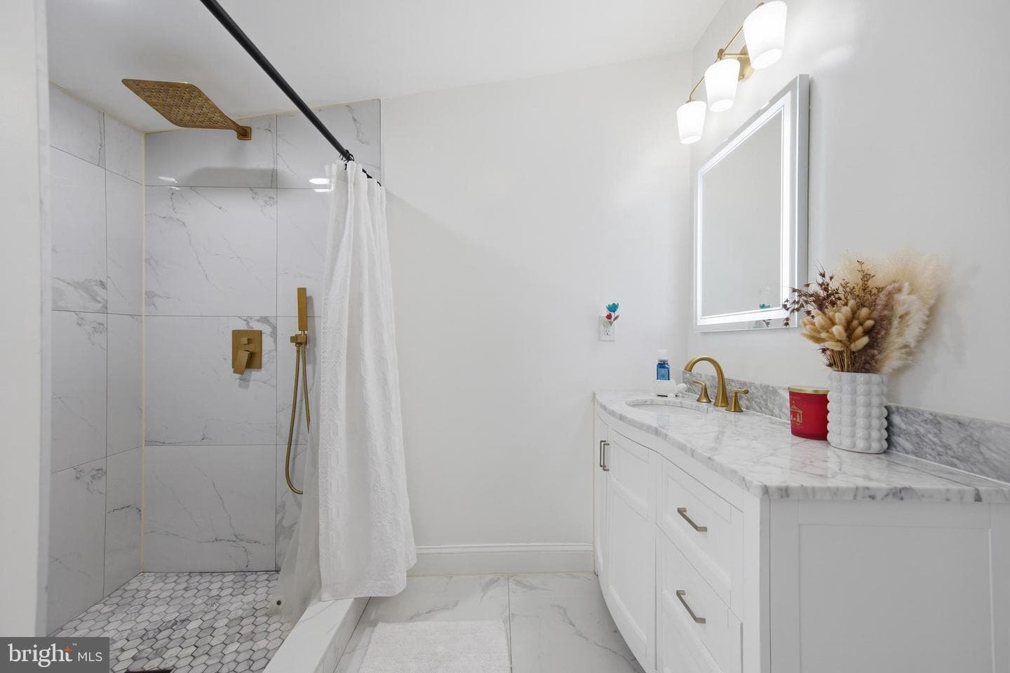 3524 Blenheim Road photo 38