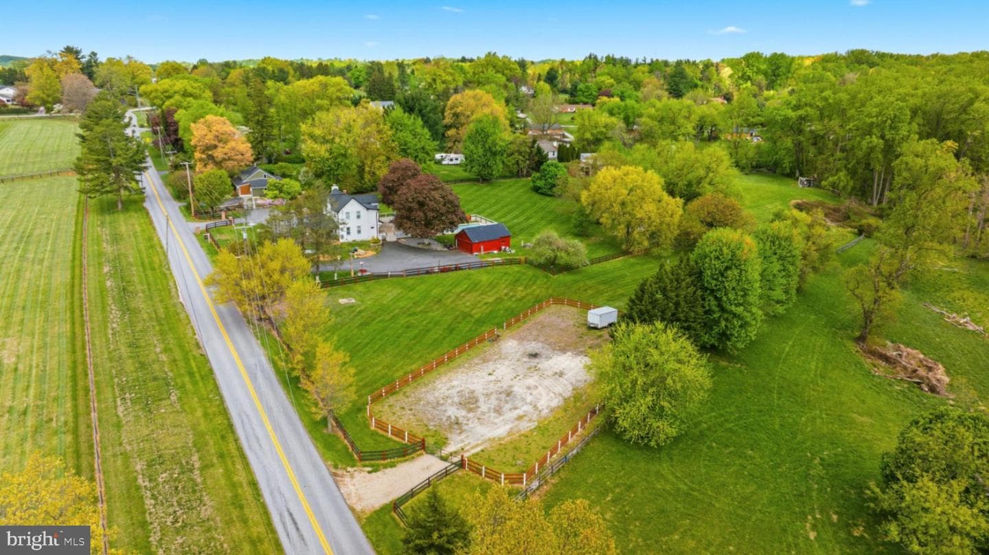 3524 Blenheim Road photo 4