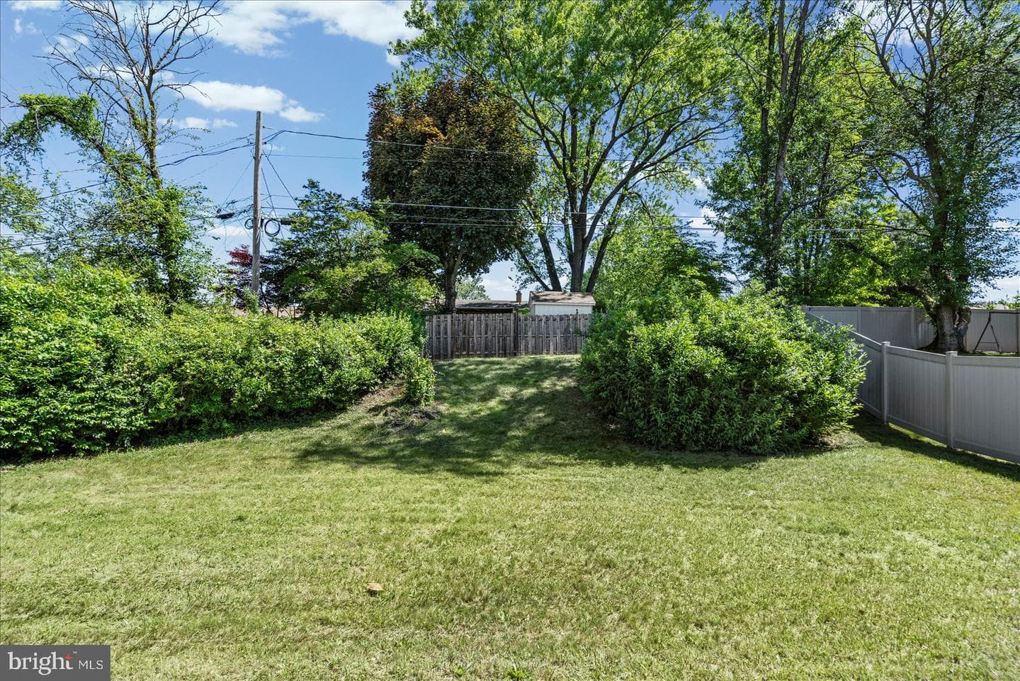 8407 Maymeadow Court photo 28