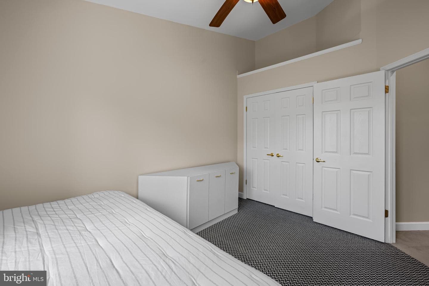 9 Hurdleford Court photo 29