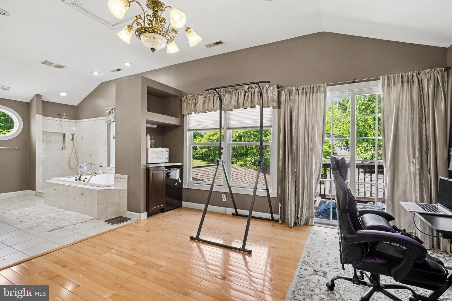 9836 Harford Road photo 22