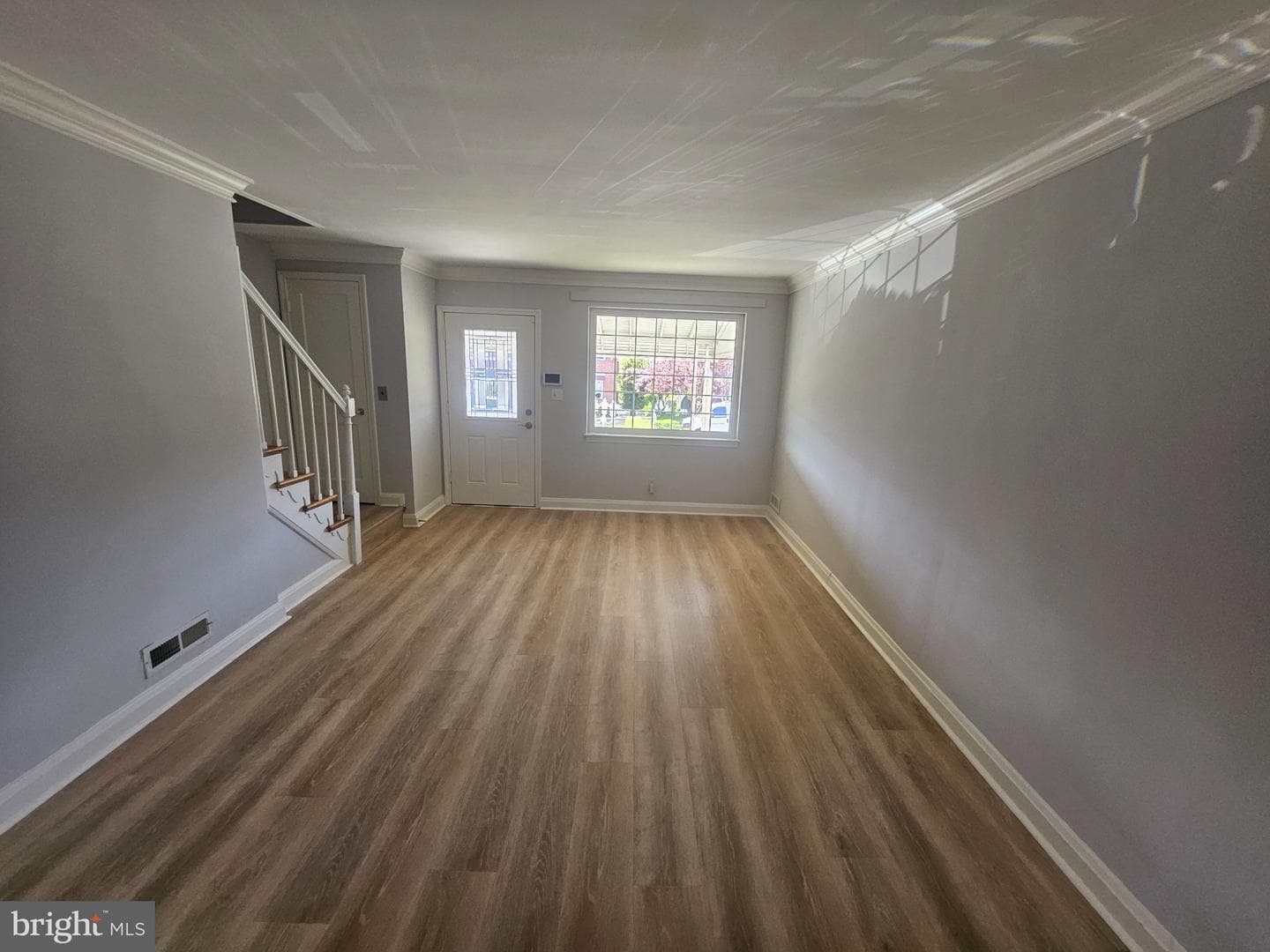 635 48th Street photo 5