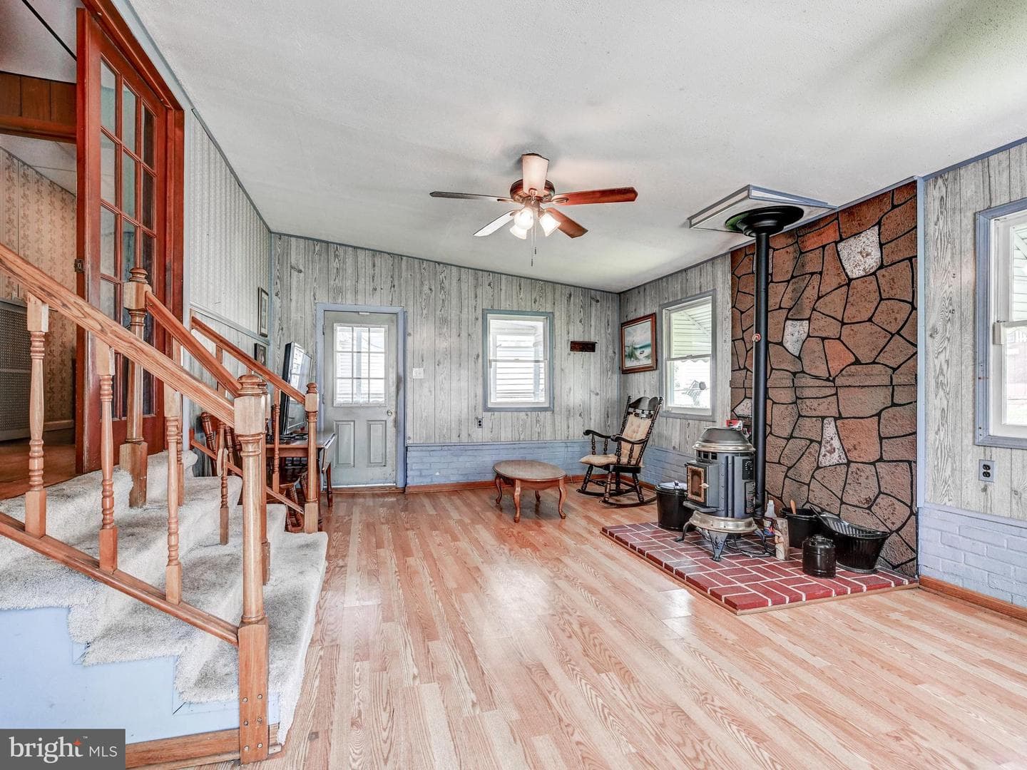 1823 Dundalk Avenue photo 21