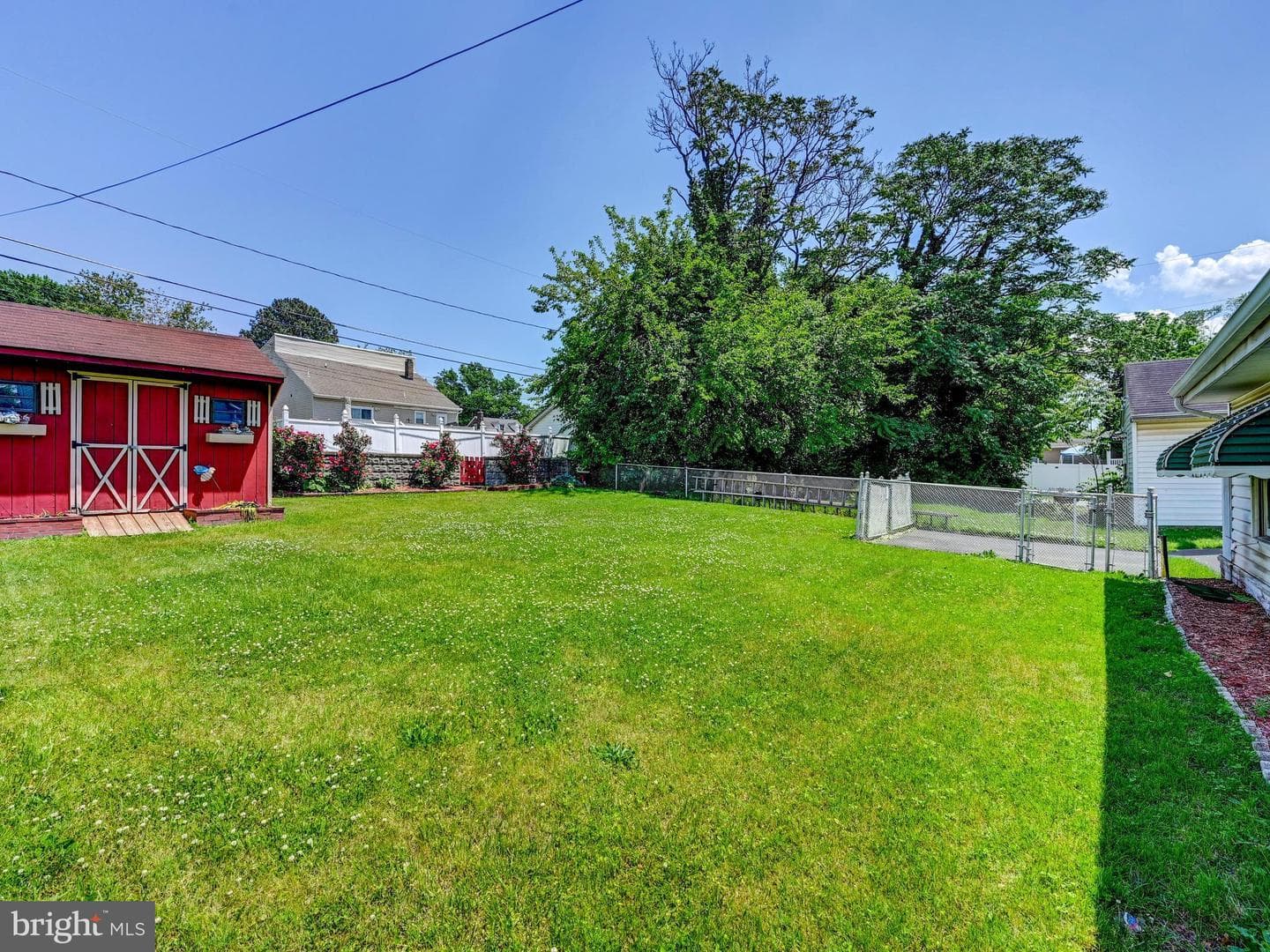 1823 Dundalk Avenue photo 35