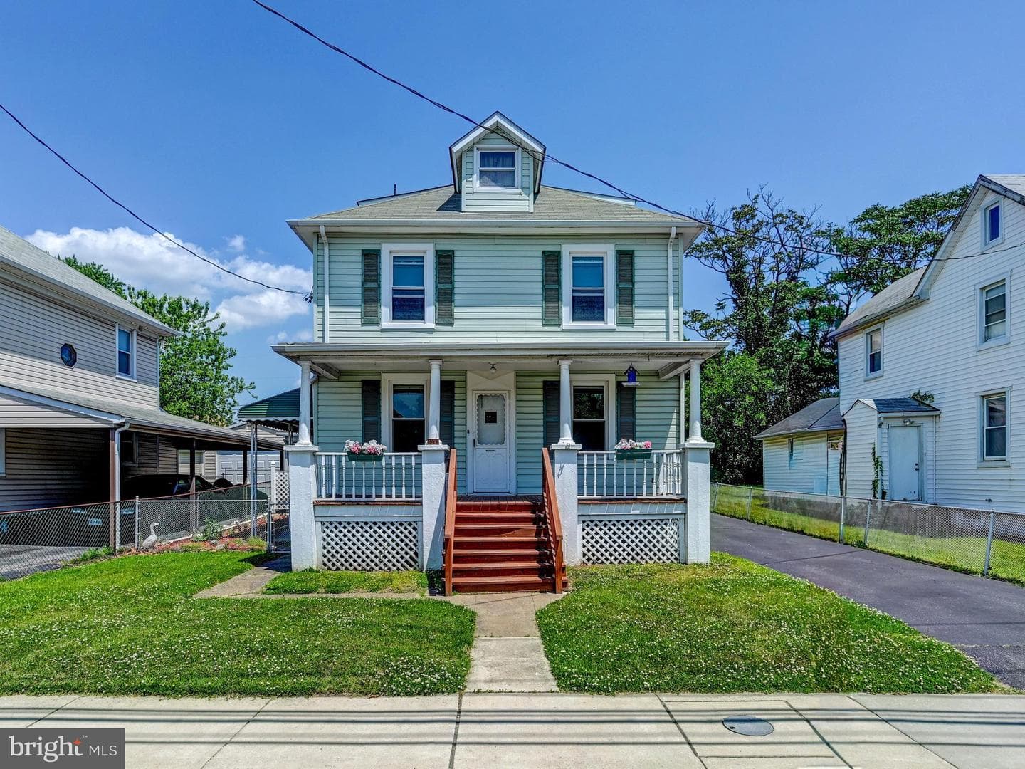 1823 Dundalk Avenue photo 39