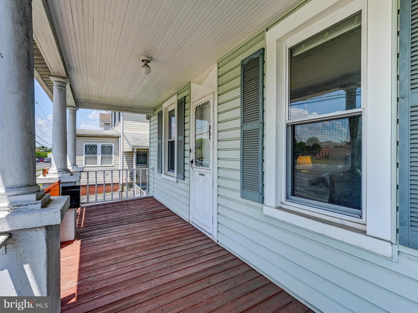 1823 Dundalk Avenue photo 5