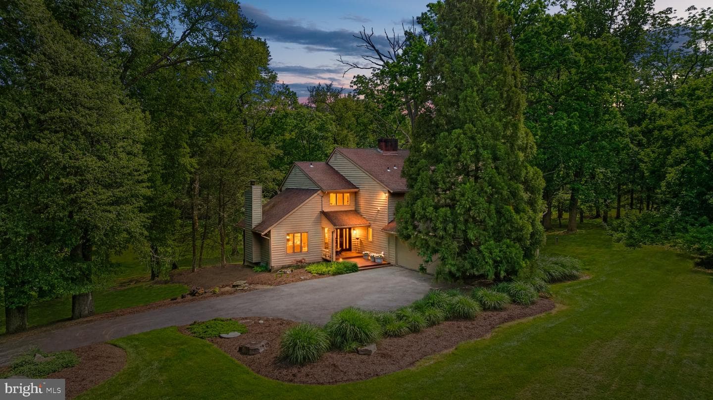 11904 Ridge Valley Drive photo 2