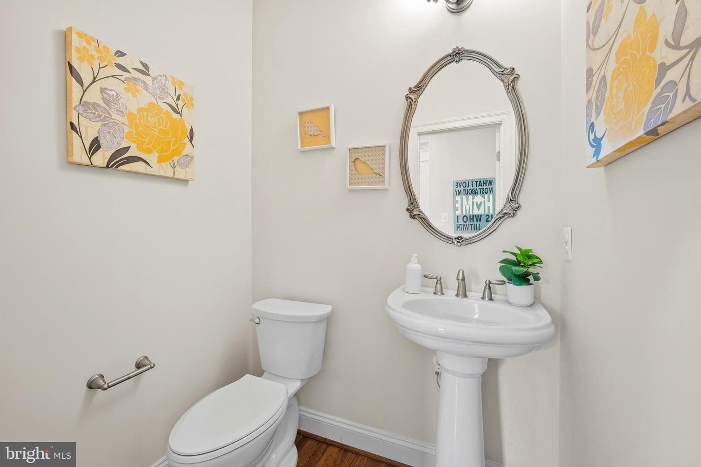 8607 Springvale Drive photo 13