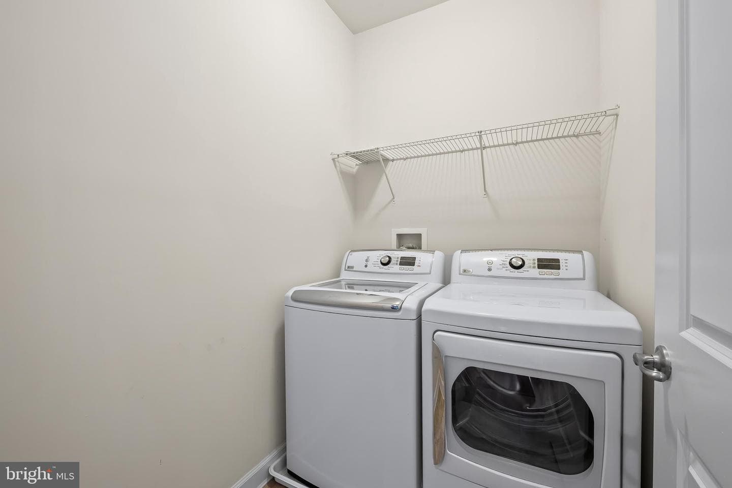 8607 Springvale Drive photo 39