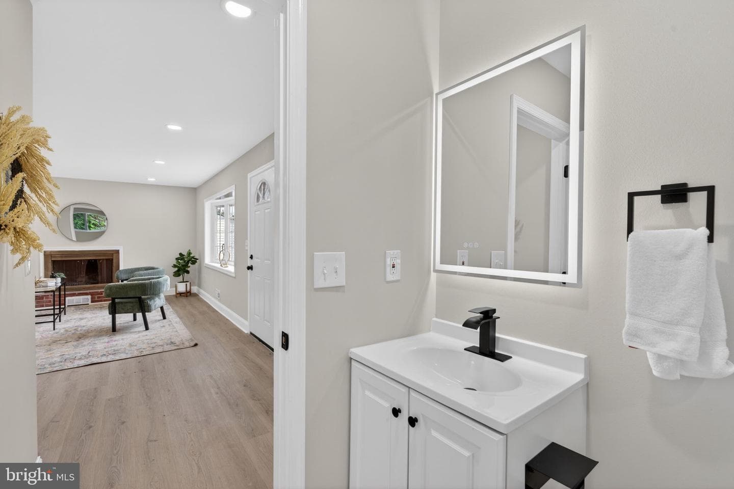 8723 Roper Road photo 30
