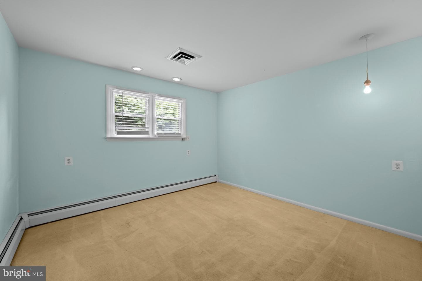 6 Rainbow Court photo 24