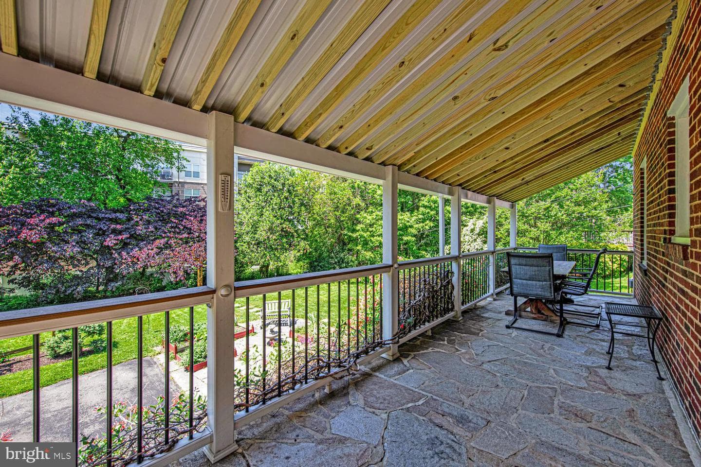 902 Locustvale Road photo 30