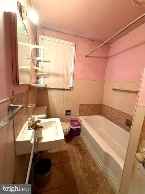 83 Wise Avenue photo 11