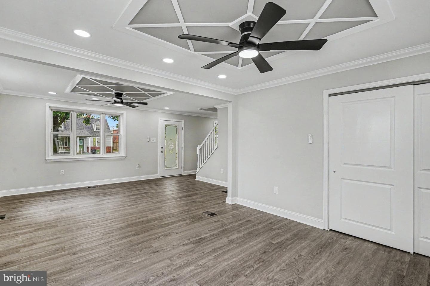 3413 Loganview Drive photo 5