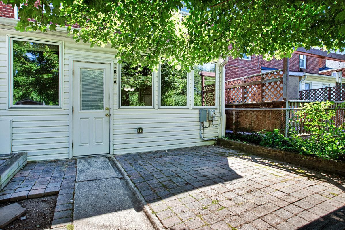 1016 Winsford Road photo 35