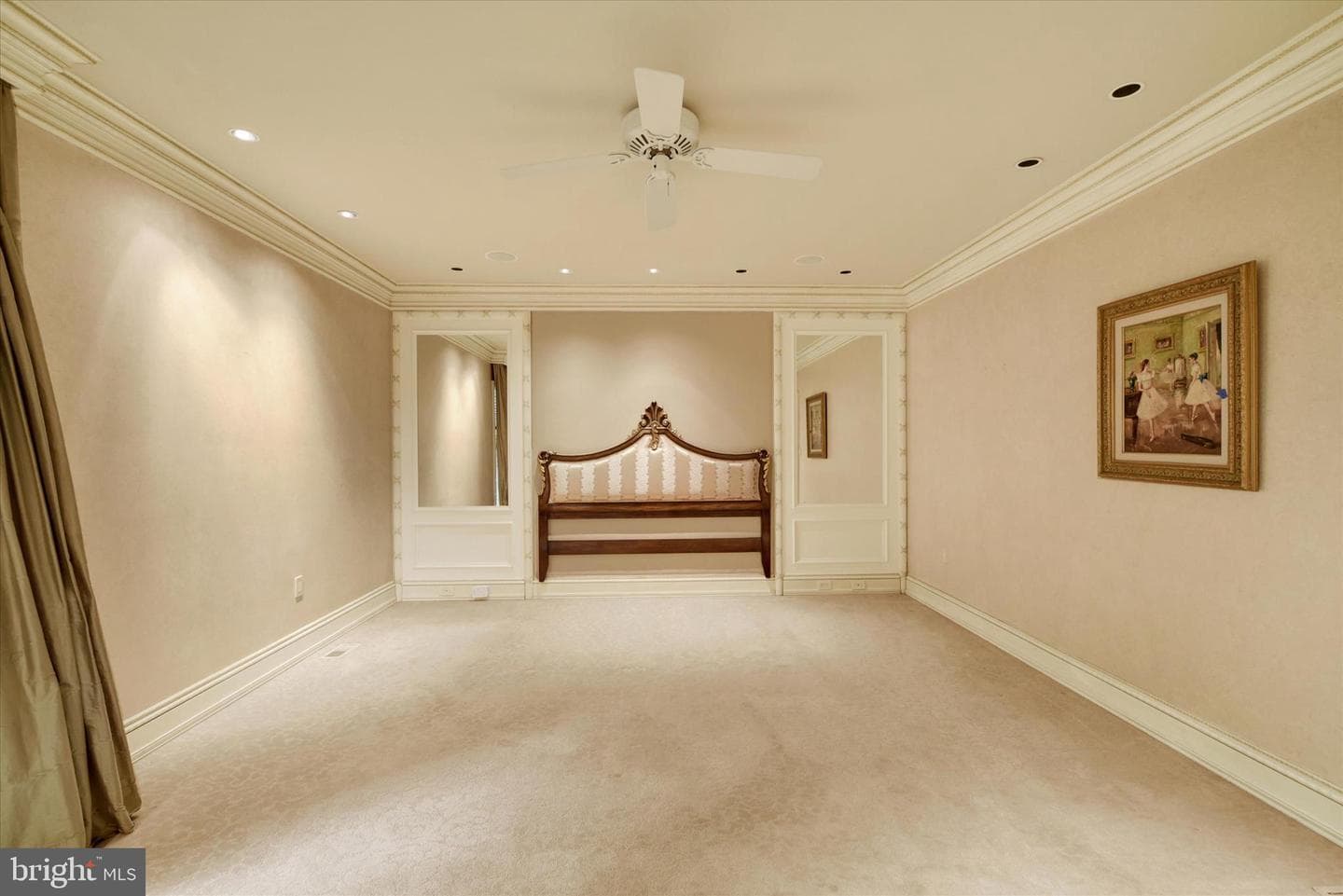 11 Caveswood Lane photo 34