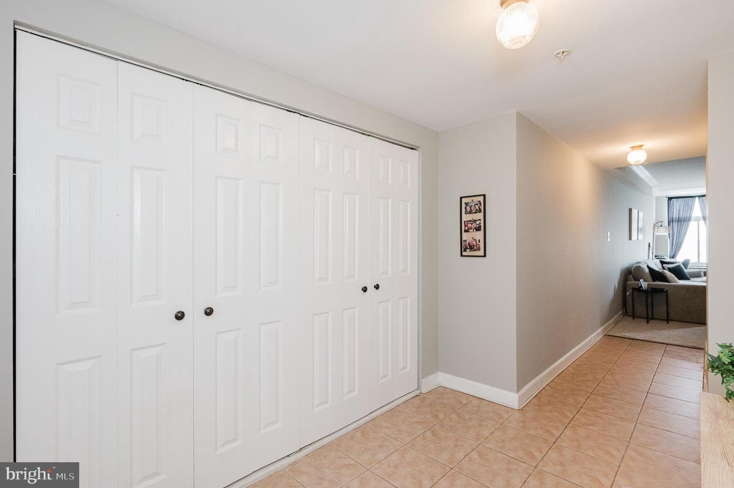 28 Allegheny Avenue #1512 photo 12