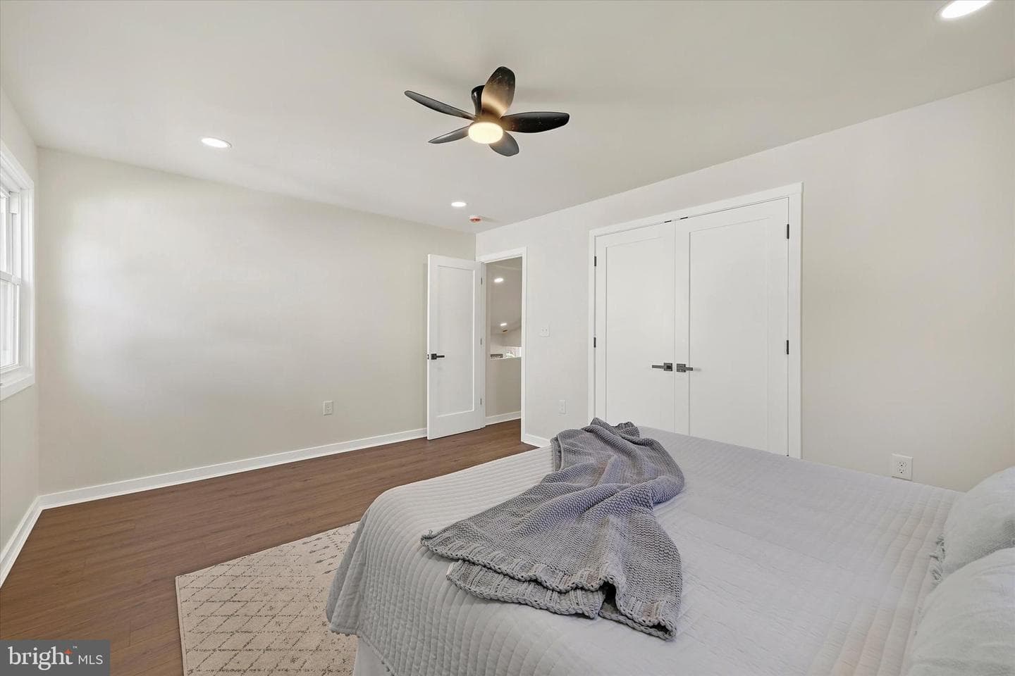 3417 Merle Drive photo 15