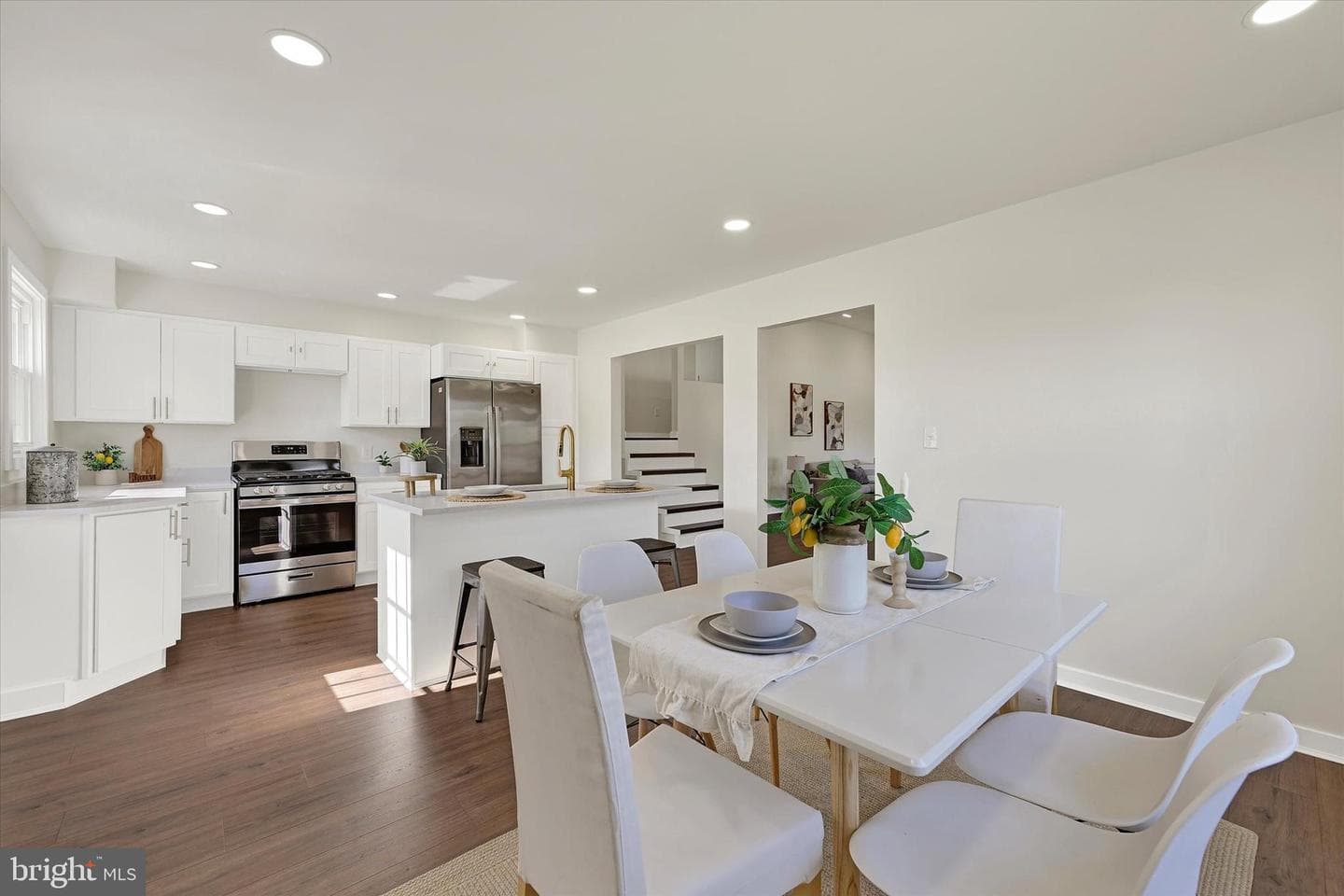 3417 Merle Drive photo 8