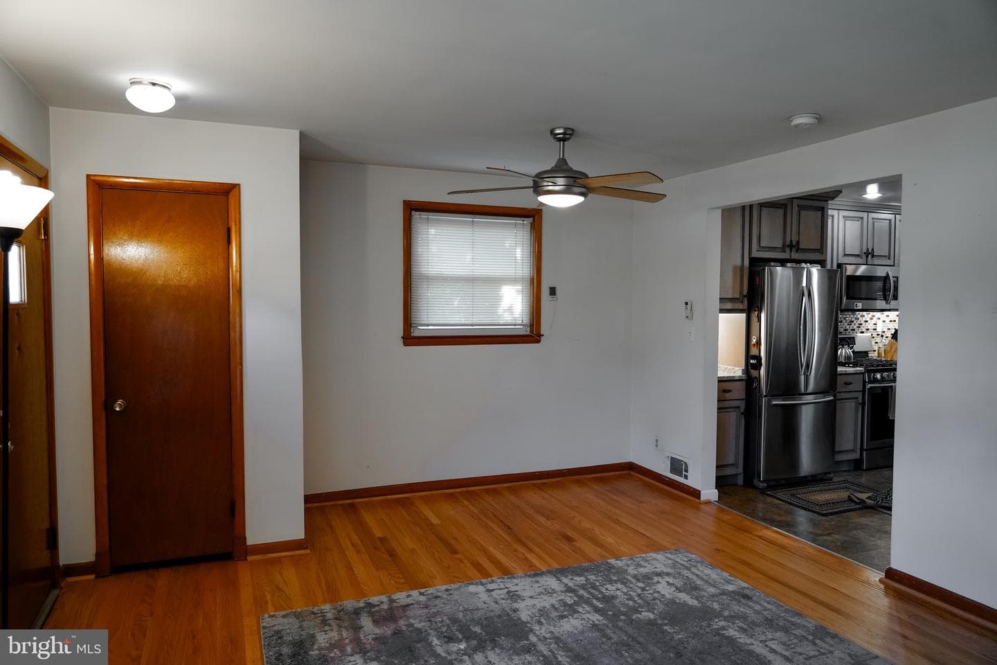 1902 Mountain Avenue photo 13