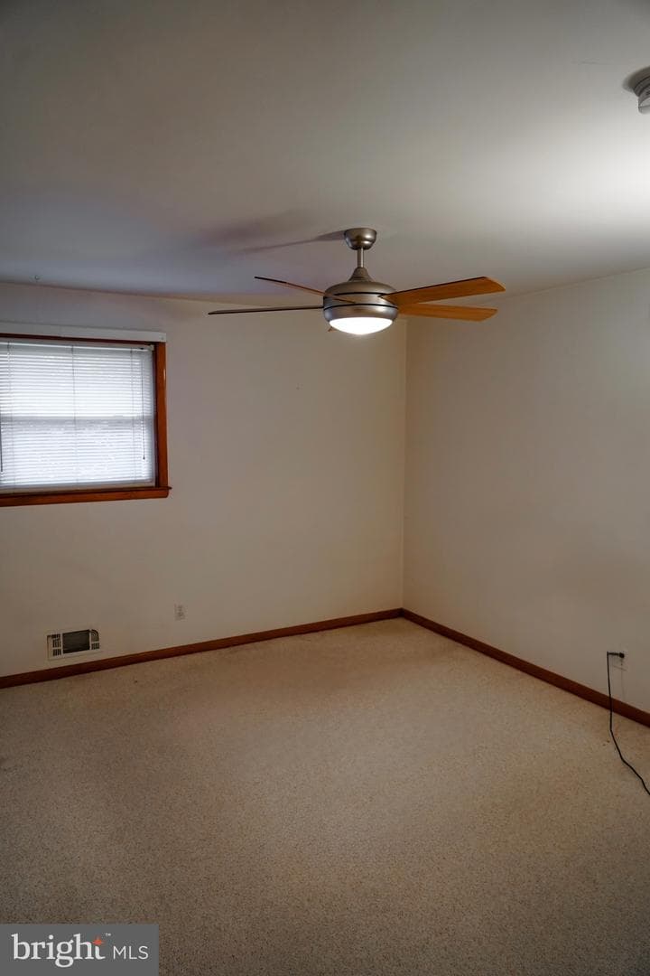 1902 Mountain Avenue photo 14