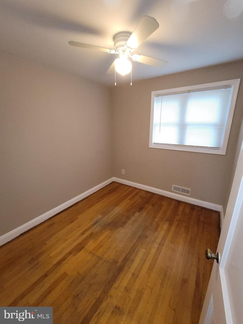7453 Forrest Avenue photo 7