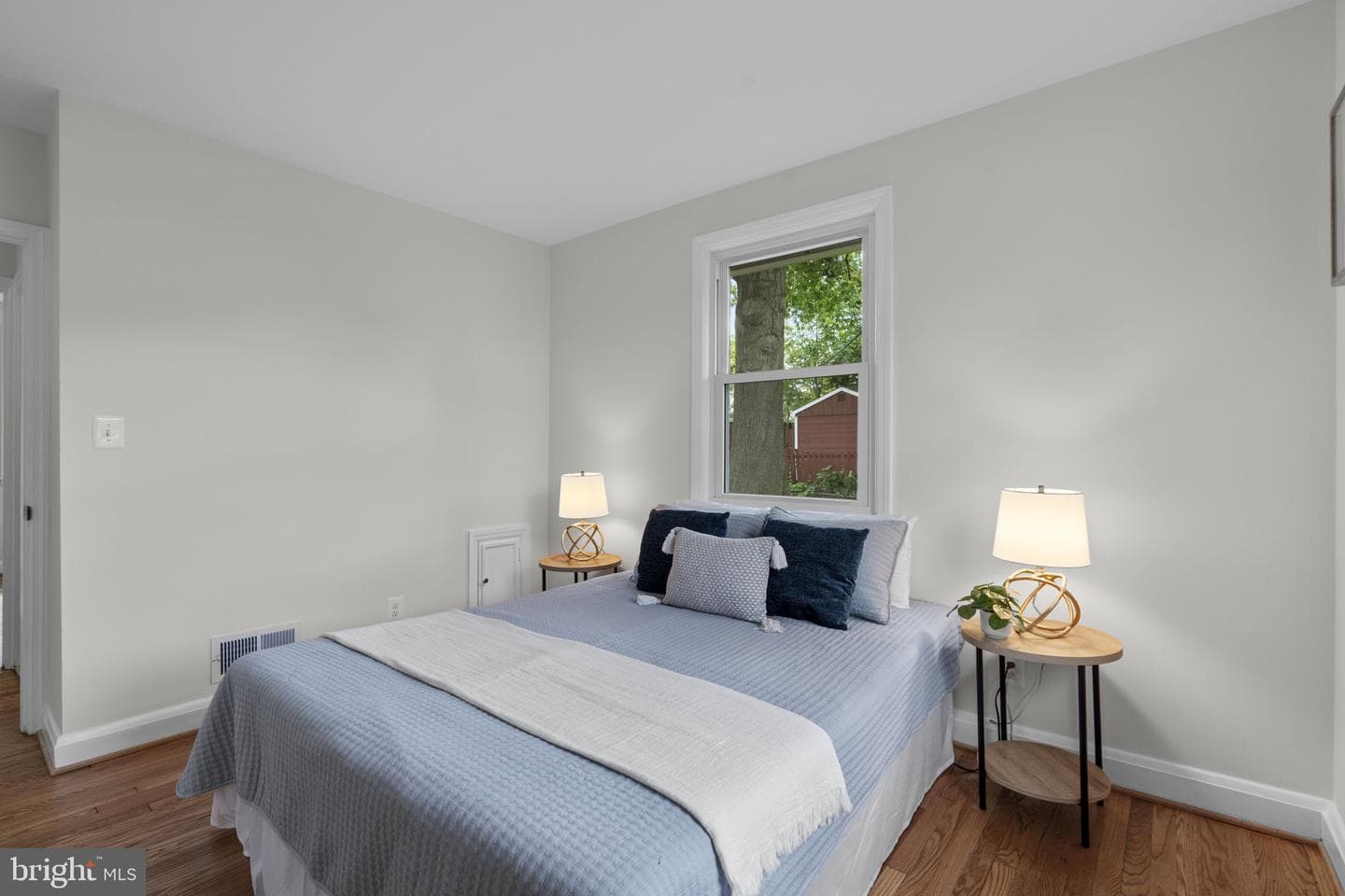 1204 Edmondson Avenue photo 13