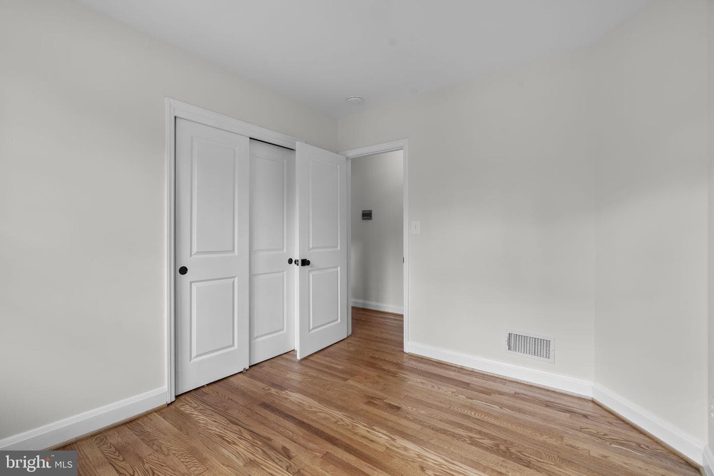 1204 Edmondson Avenue photo 15