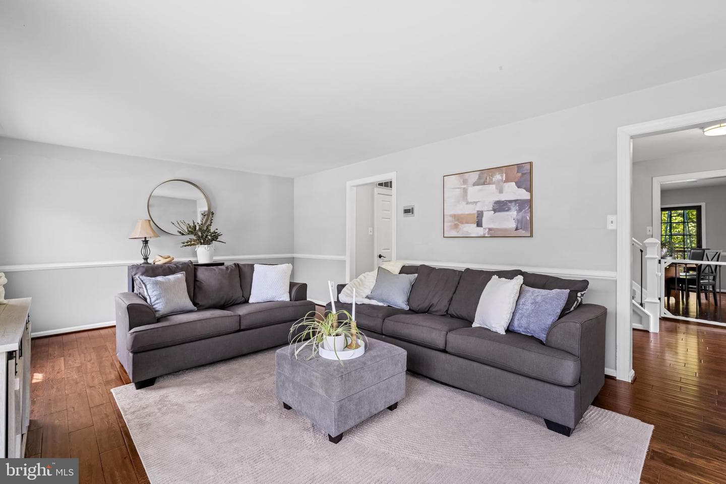56 Rhodes Place photo 8