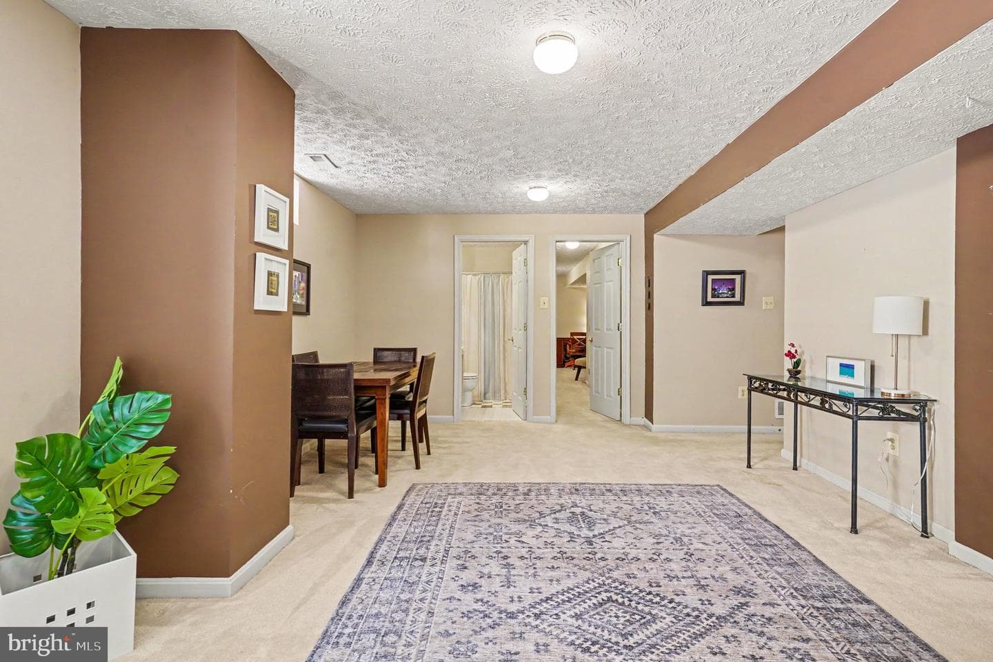 8709 Melissa Lilian Court photo 34