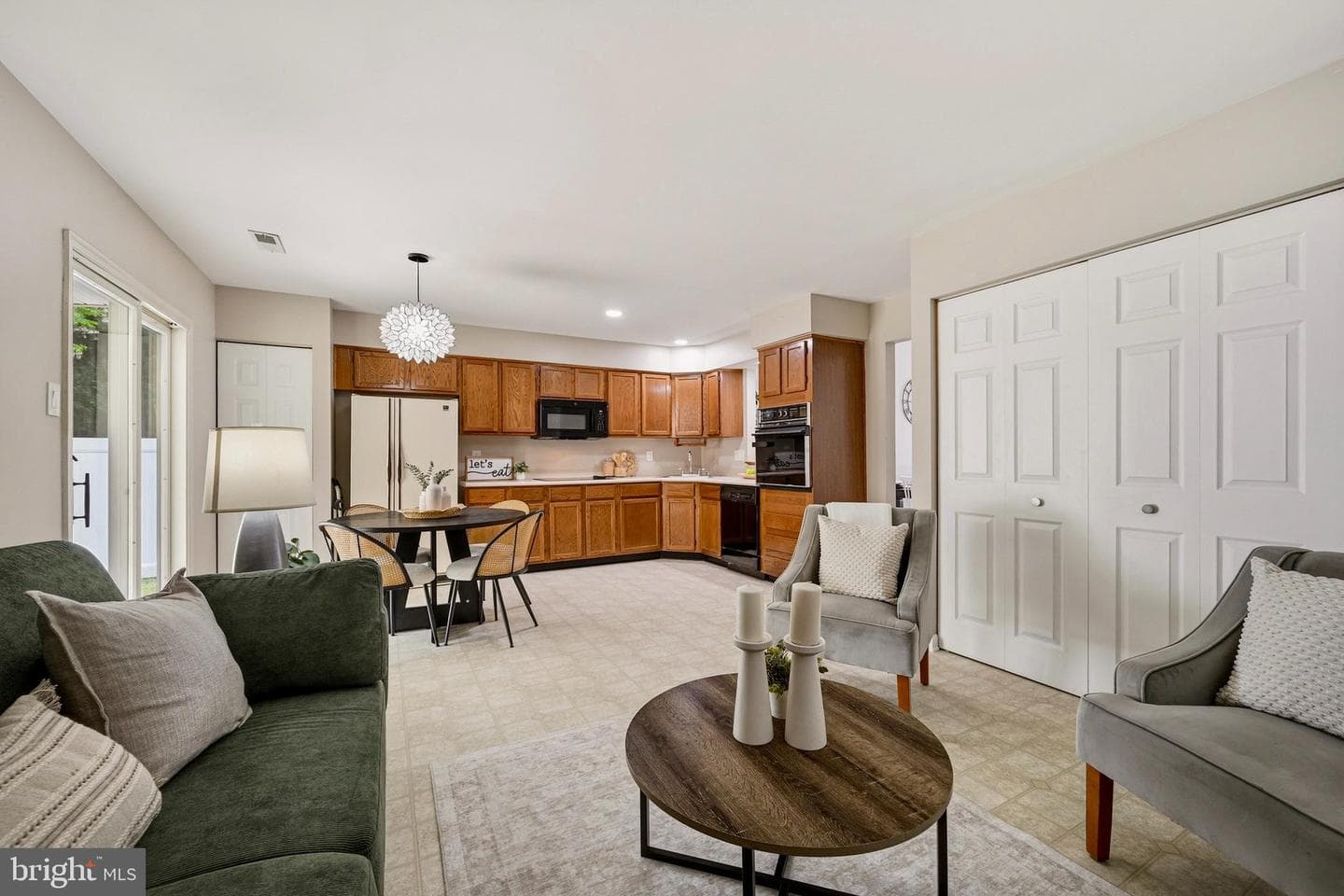 9526 Hallhurst Road photo 25