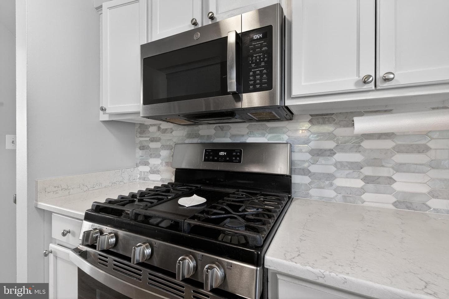 1626 Charmuth Road photo 18