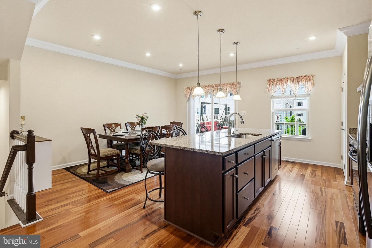 10101 Campbell Boulevard photo 10