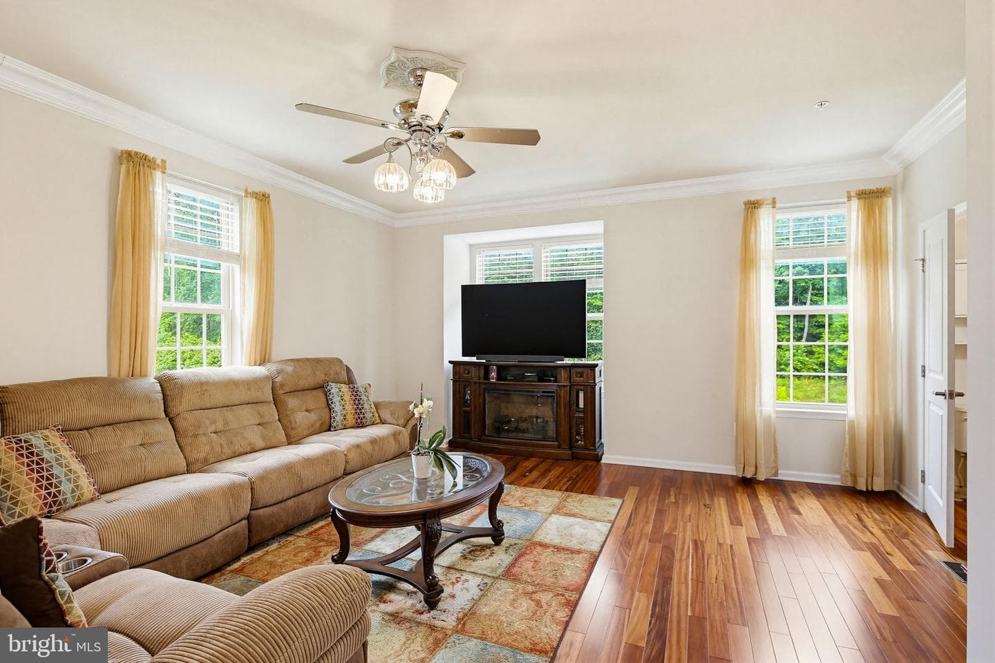 10101 Campbell Boulevard photo 14
