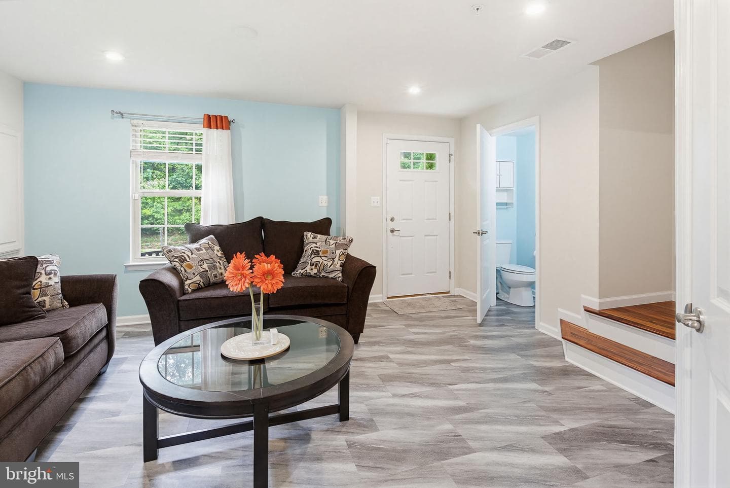 10101 Campbell Boulevard photo 3