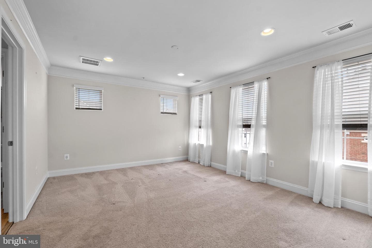 5010 John Buck Avenue photo 37