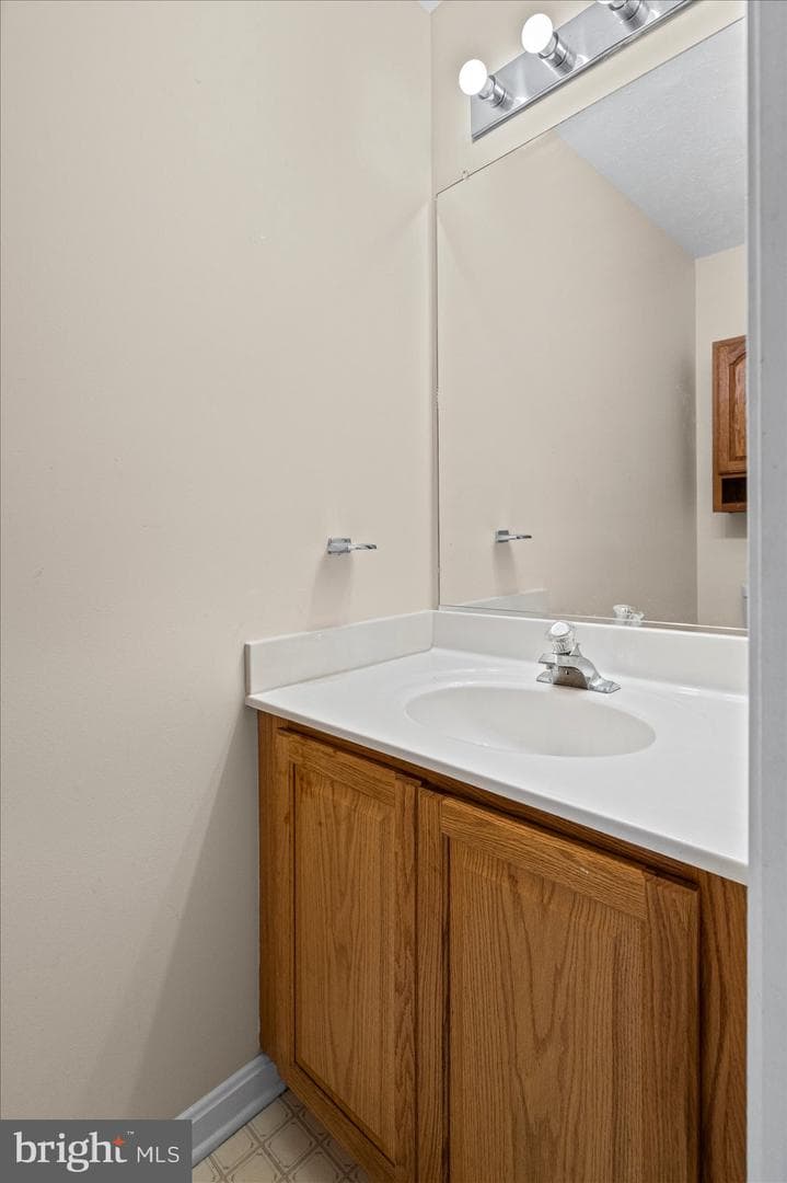 4725 Greencove Circle photo 18