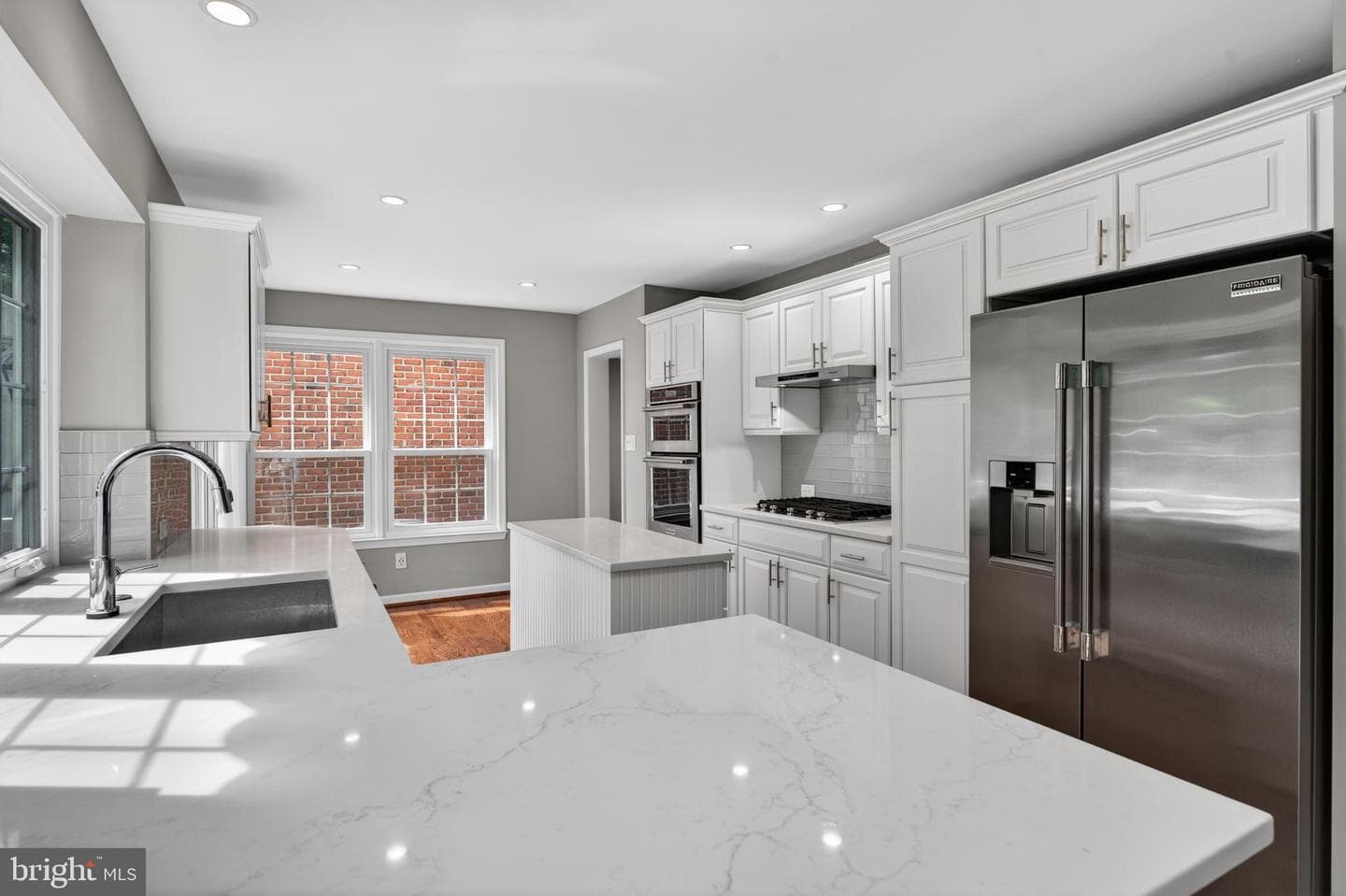 6 Nearfield Road photo 24