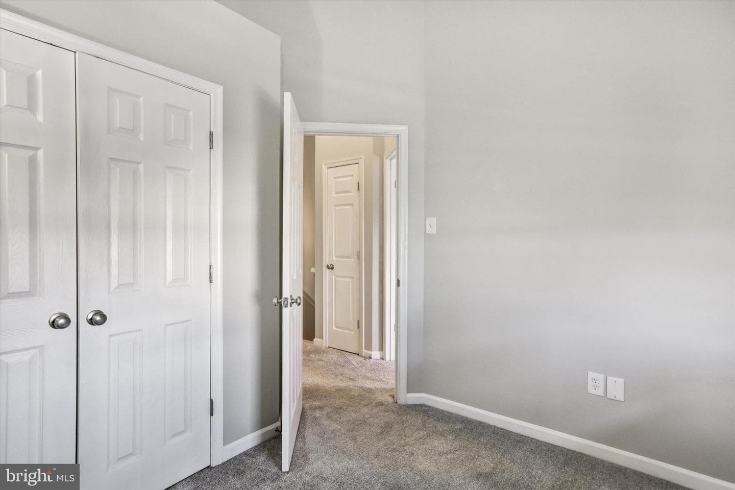 9663 Davison Rd photo 19
