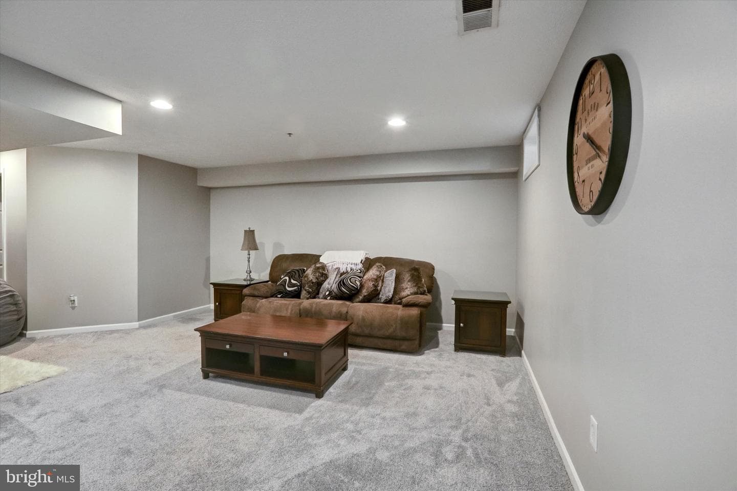 9663 Davison Rd photo 31